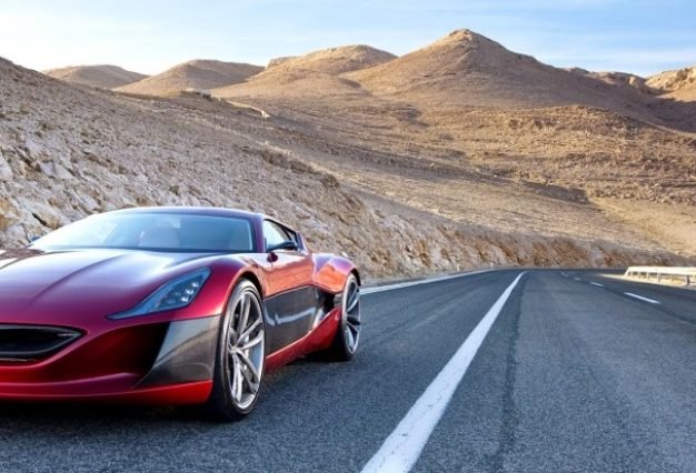 Car-Salah-Moving-Vehicle