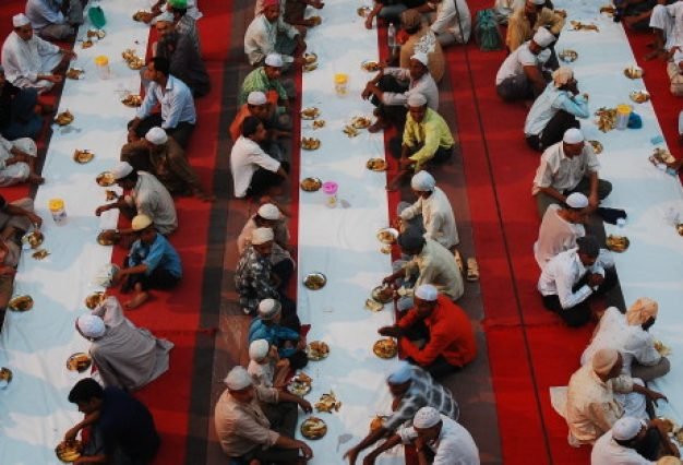 Iftar at Jama Masjid