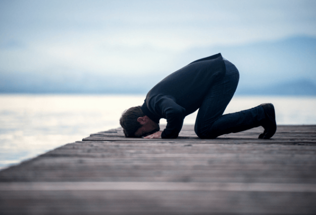 ritual-prayer-near-water