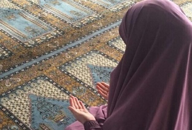 woman-salah-